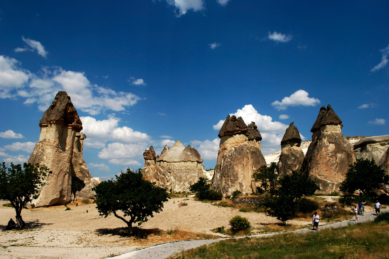 Rode tour door Cappadocië met lunch en museumtickets (kleine groep)Cappadocië rode tour met lunch en museumtickets kleine groep