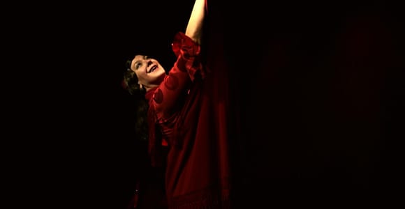 Seville: Íntima Triana Flamenco Show at CasaLa