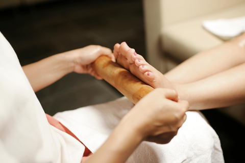 Terapie curative per il corpo al My Chi Spa &amp; Fitness a Hoi AnTerapia di guarigione dei tessuti profondi 60 minuti