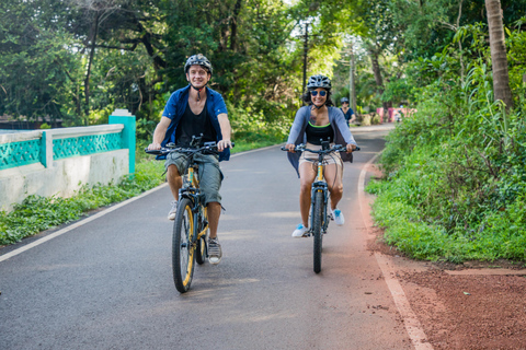 Goa: Gamla Goa och Divar Island E-Bike-tur med snacks