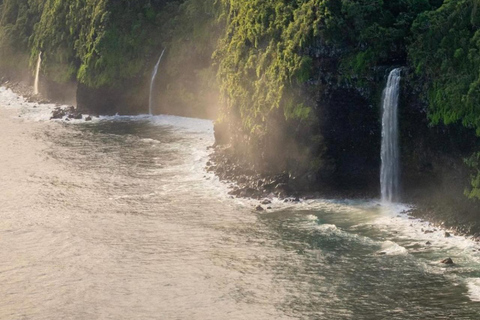 Maui: Open-Air Road to Hāna Jungle Adventure Tour Open-Air! Road to Hana Jungle Adventure Tour! (5.5 Hours)