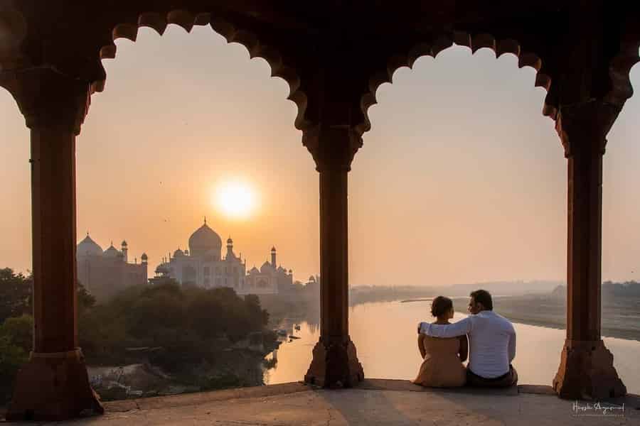 Von Delhi aus: Taj Mahal Sunrise und Agra Fort private Tour.