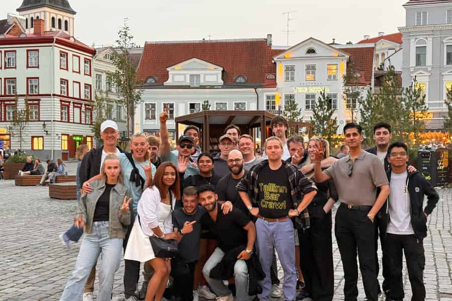 Tallinn: Kneipentour durch die Altstadt – Shots, Spiele, Angebote & Club. Foto: GetYourGuide