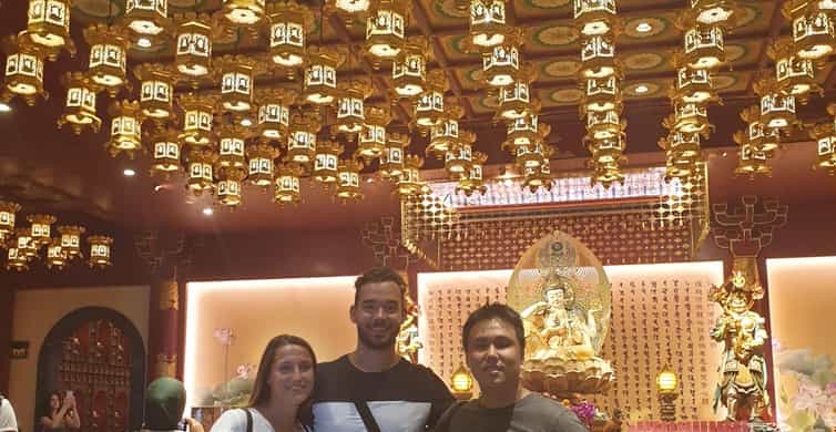 Singapore: Private Walking Tour with a Local photo 6