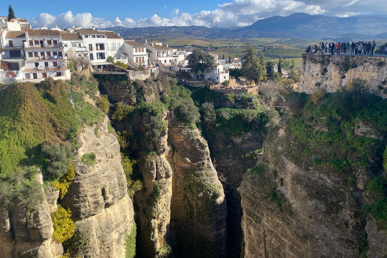 from Mijas, Malaga: Private tour Ronda incl. transfer, bullfighting arena and tapas