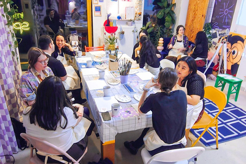 Łódź: English-Language Speak & Paint Workshop