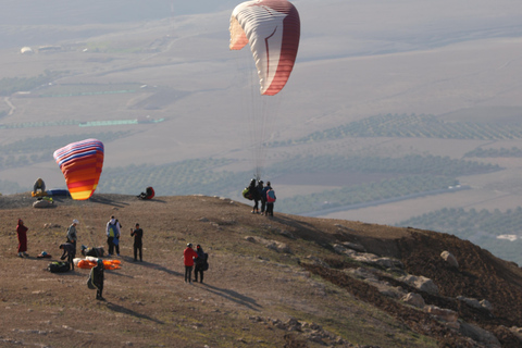 Marrakech: Paragliding Experience in the Agafay Desert