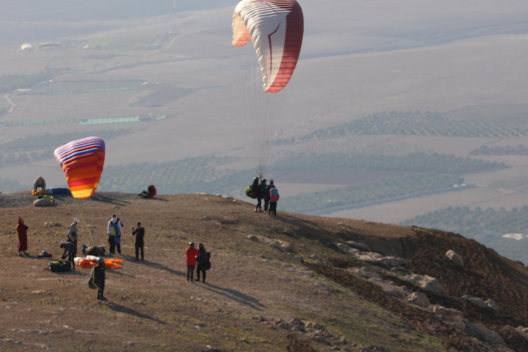 Marrakech: Paragliding Experience in the Agafay Desert