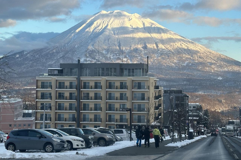 Sapporo: Teine Ski Resort Anfänger Skicamp mit Shuttle Auto