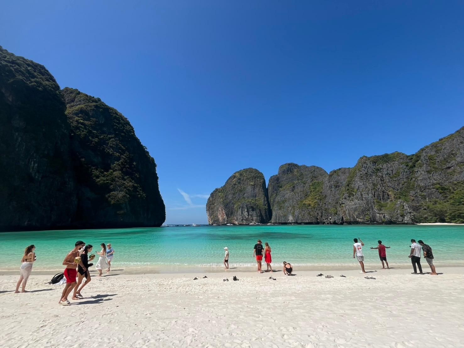 Phuket: Entspannte Phi Phi Insel & Koh Khai mit Sonnenuntergang