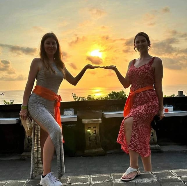 Coucher de soleil à Uluwatu et spectacle de danse kecak visite privée