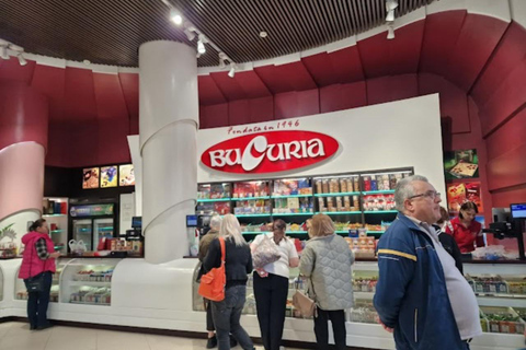 Chisinau: Private City Walking/shopping Tour