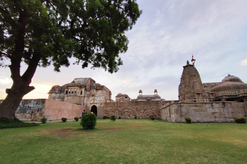 Echoes of Valor- Day Trip to Chittorgarh Fort with Transfers