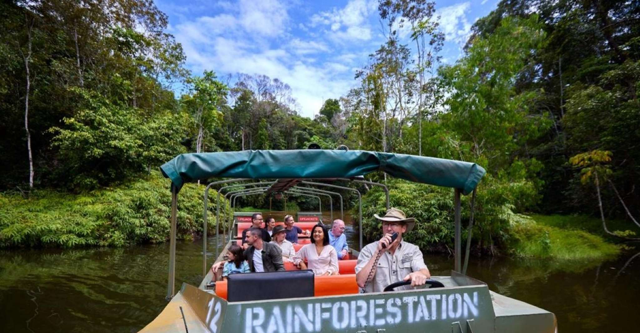 Kuranda; Selva tropical, mariposas, crucero en barco y aborígenes - Hizvo