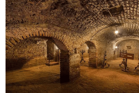 VISITE A PIED DES CATACOMBES DE LIMA DEPUIS MIRAFLORES, CENTRE HISTORIQUE, VINS+BUS