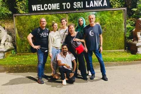 Sri Lanka: Private Round Tour with Driver and Fuel Sri Lanka Round Tours