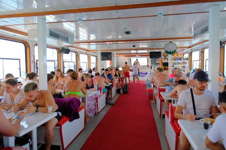 Marmaris: Luxury Boat Tour with Lunch Air-conditioned boat