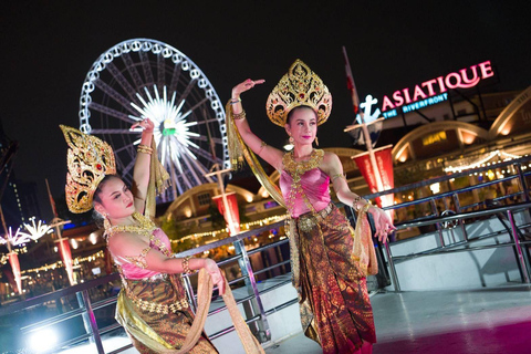 Bangkok: Crociera di lusso con cena in bianco e birra e vino a flusso liberoCapodanno. Da River City