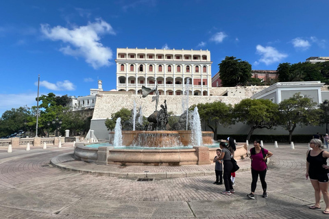 Viejo San Juan: tour a pie con compras y traslado al hotel