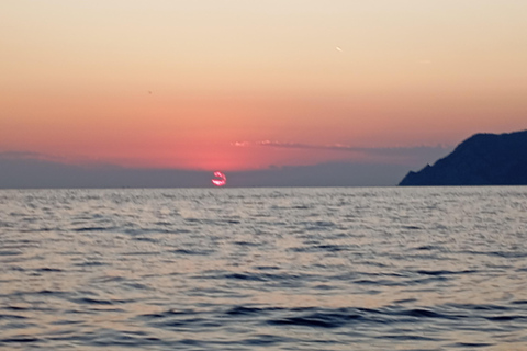 Vernazza: morning tour-afternoon-sunset aperitiv cruise tour 2-Hour Tour
