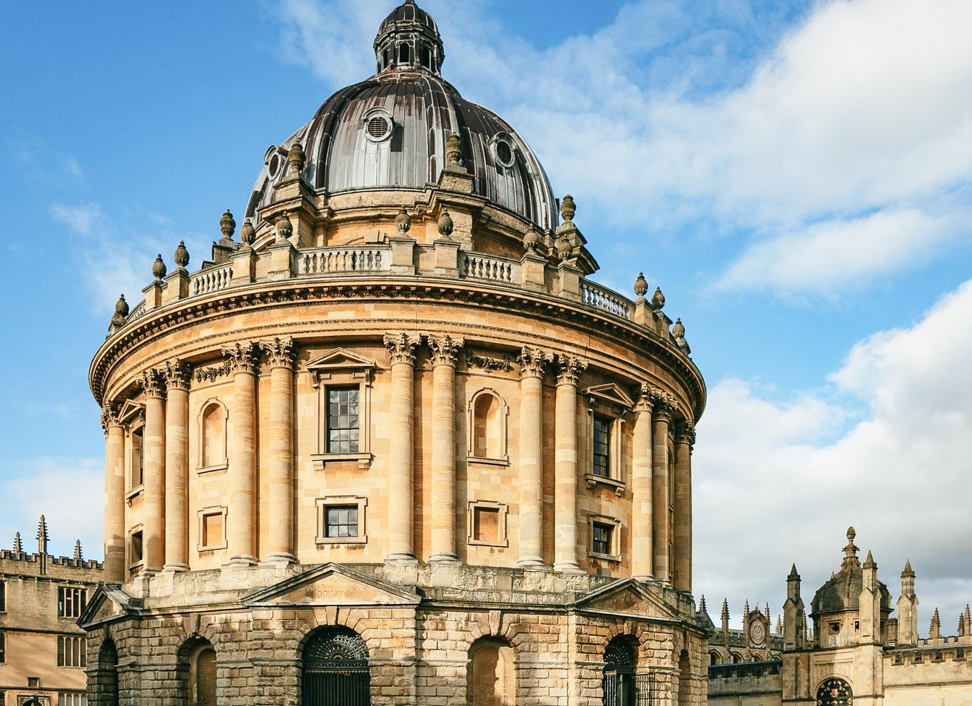 Oxford: Universitets- og byrundvisning med alumne-guide