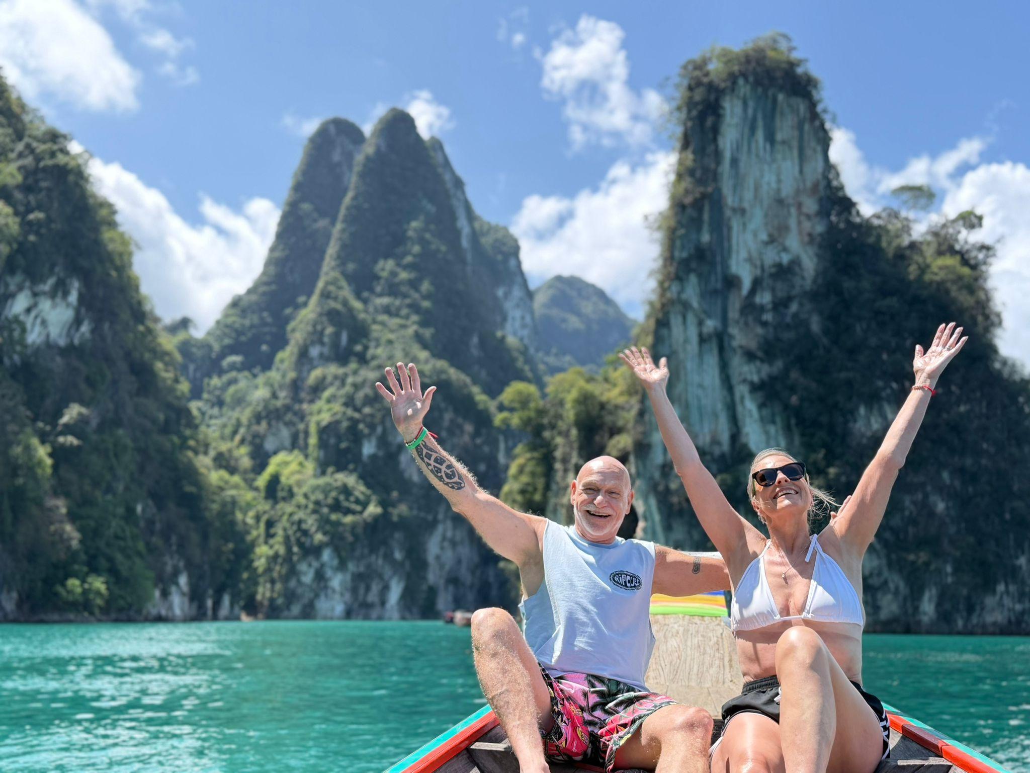 Khao Sok: Tagestour mit Bambusfloßfahrt und Khao Sam Kloe inklusive Mittagessen