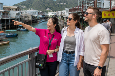 From Macau to Hong Kong: Scenic Bridge & Cable Car Tour