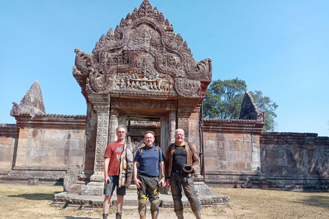 Aventura de 21 dias no Camboja de motocicleta