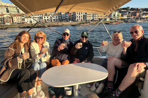 Porto: Luxury 7 Bridges Cruise, Port Wine Tasting & Sunset Shared Sunset Cruise with Welcome Drink
