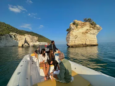 Privater Ausflug zur Küste des Gargano und zu den Meereshöhlen Privater Ausflug zur Küste des Gargano und zu den Meereshöhlen