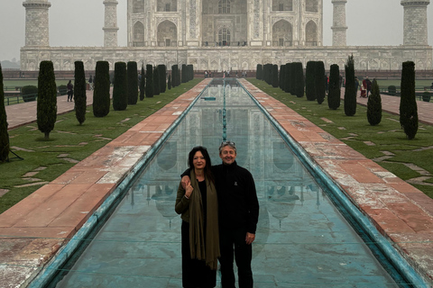 From Delhi :- A Day Excursion to Agra by private car Ac private Car + Monuments Entrance + Guide + lunch