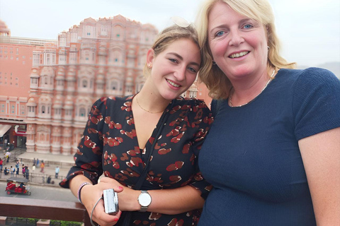 Jaipur : Marché aux fleurs, Fort d&#039;Amber, Temple des singes et visite de la villeVisite guidée sans guide