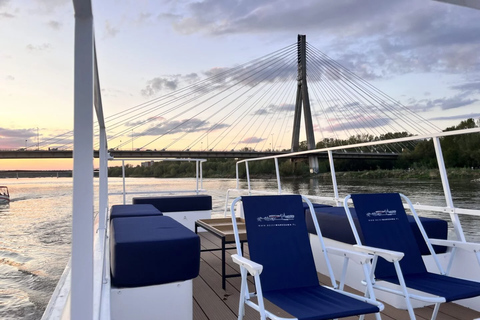 Varsóvia: cruzeiro privado pelo rio com snacks e bebidasVarsóvia: cruzeiro privado no rio com lanches e bebidas