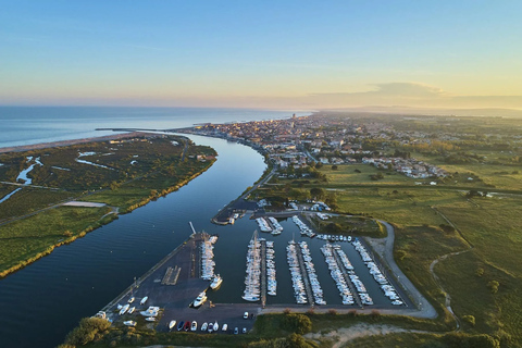 Cap d'Agde: Catamaran trip – meal included, paddleboarding, and swimming