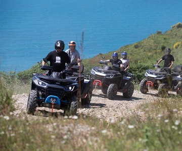 90-minütige geführte ATV-Tour in Kallm mit Besuch des geheimen Bunkers