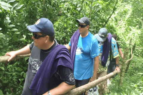 Nadi : visite d&#039;une jounée du village de Nalesutale