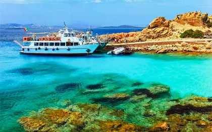 Von Palau aus: La Maddalena Archipel Tagestour mit dem Boot