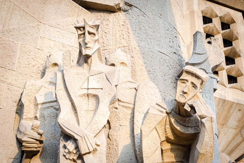 Barcelone : Sagrada Familia visite en petit groupe guidée