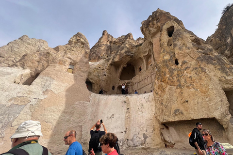 ¡Excursión de 2 días a Capadocia con almuerzo!Excursión de 2 días a Capadocia con almuerzo y entradas