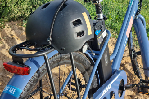 Ferragudo Village: Rent an Electric Bike