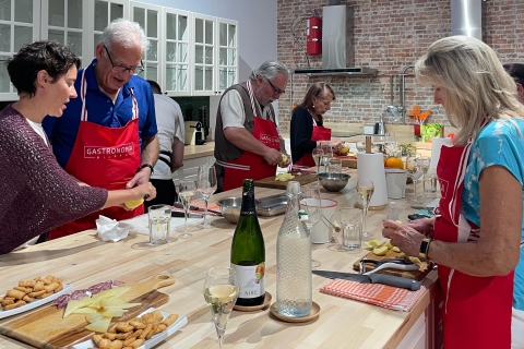Bilbao : Cours de cuisine traditionnelle basque avec dégustation de vins