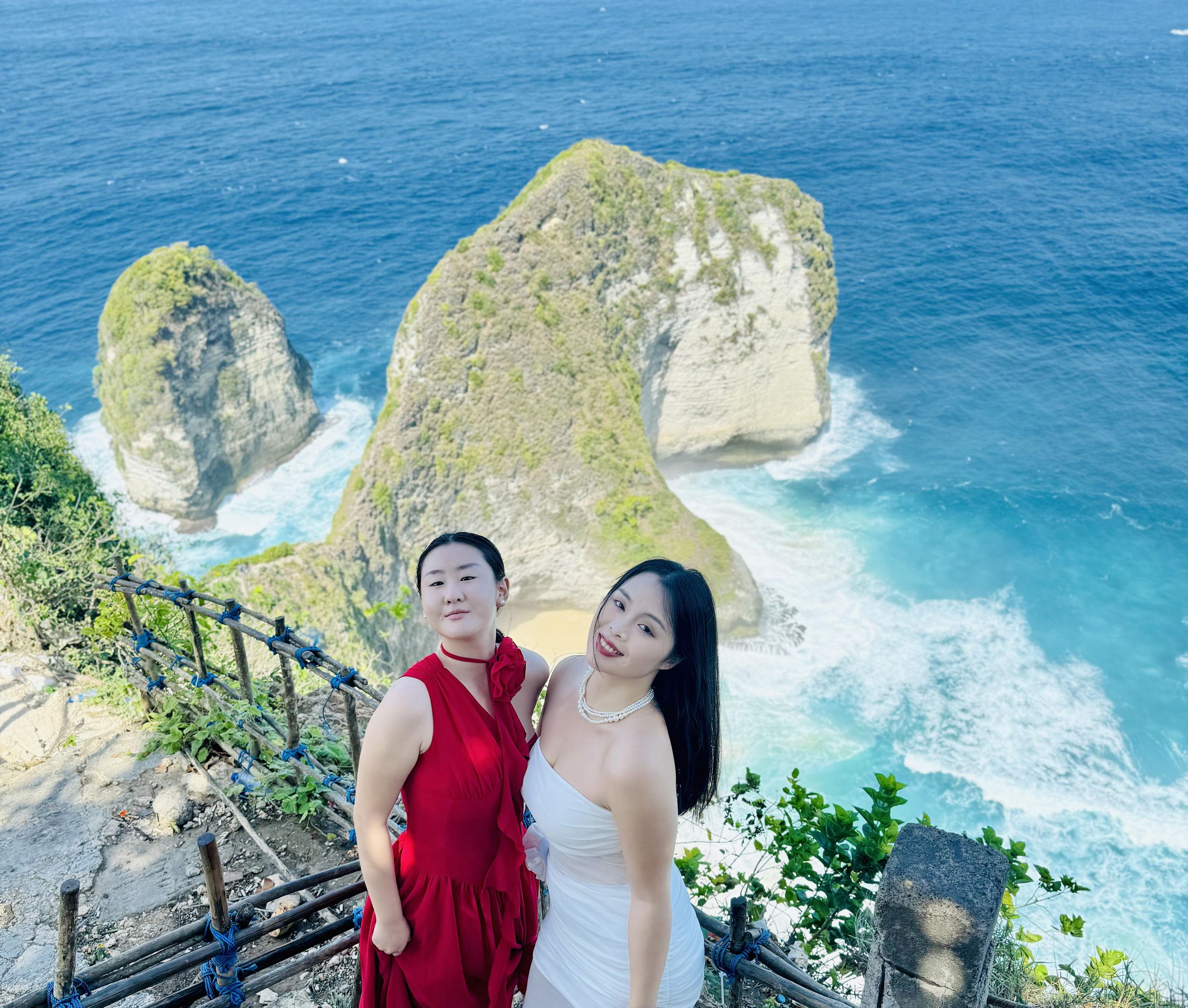 Bali: Nusa Penida 2-Day Trip with Accommodation & Meals
