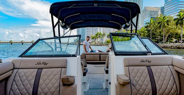 Miami: Private Boat Charter Guided and Tailored Experience photo 4