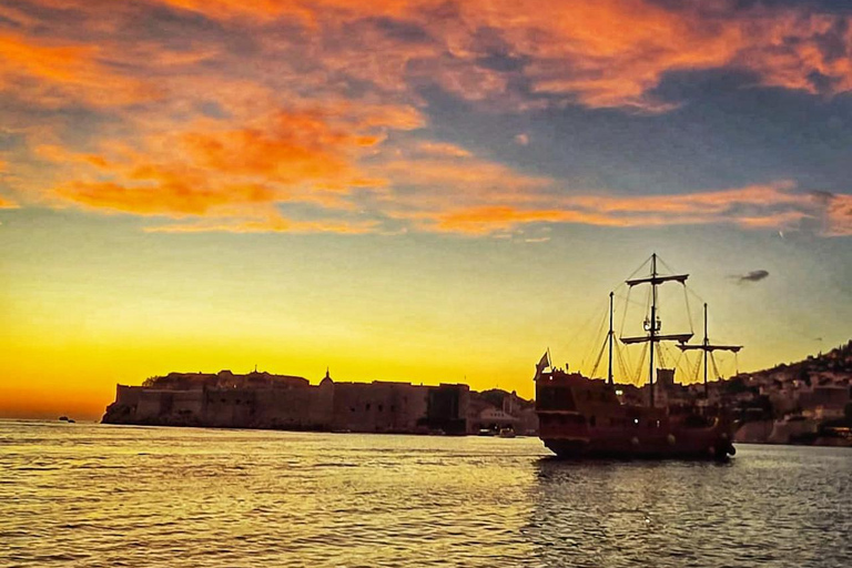 Dubrovnik (Marina Frapa): Golden hour Sunset Cruise (2h) Shared Golden Hour Sunset Speedboat Cruise (1h)