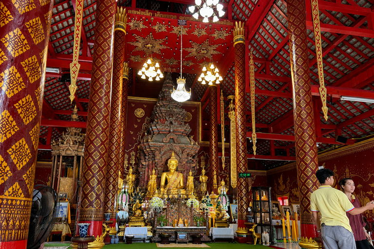 Chiang Mai: Tuk Tuk Temple Tour with Guide and Water