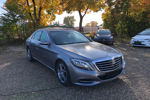 Bucharest: Private Chauffeur with Luxury Vehicle