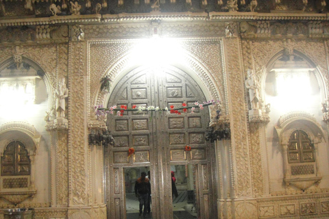 8-Daagse Rajasthan Tour: Jaipur, Jodhpur, Jaisalmer &amp; BikanerPrivé Tour met A/C vervoer en chauffeur.