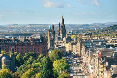 Best of Edinburgh: Private Walking Tour with a LocalPrivate City Walking Tour (6Hr)