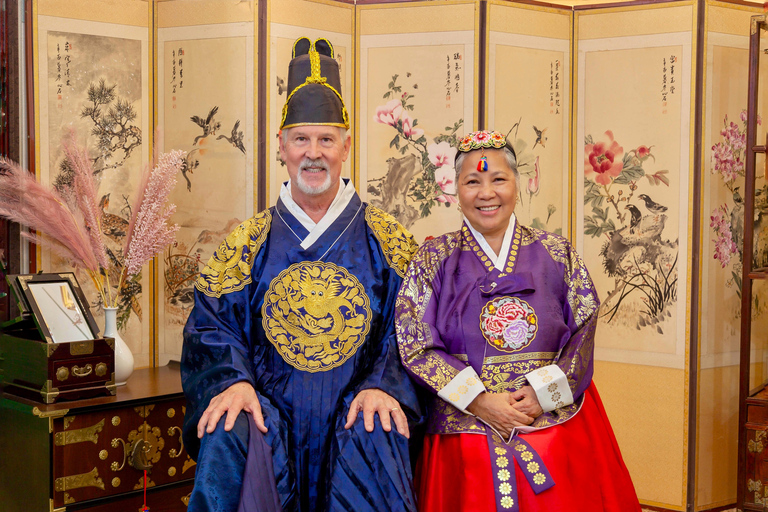 Jeju: Premium Hanbok Experience with Styling & Photo Zone 2 Hours Rental