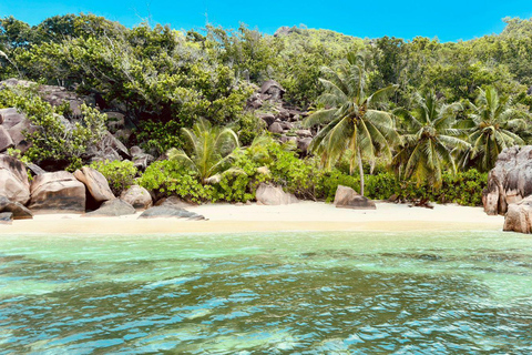 Noleggio barche private di lusso a Praslin, Seychelles
